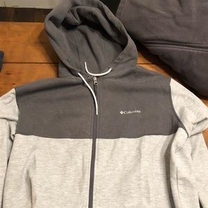 Columbia hoodie